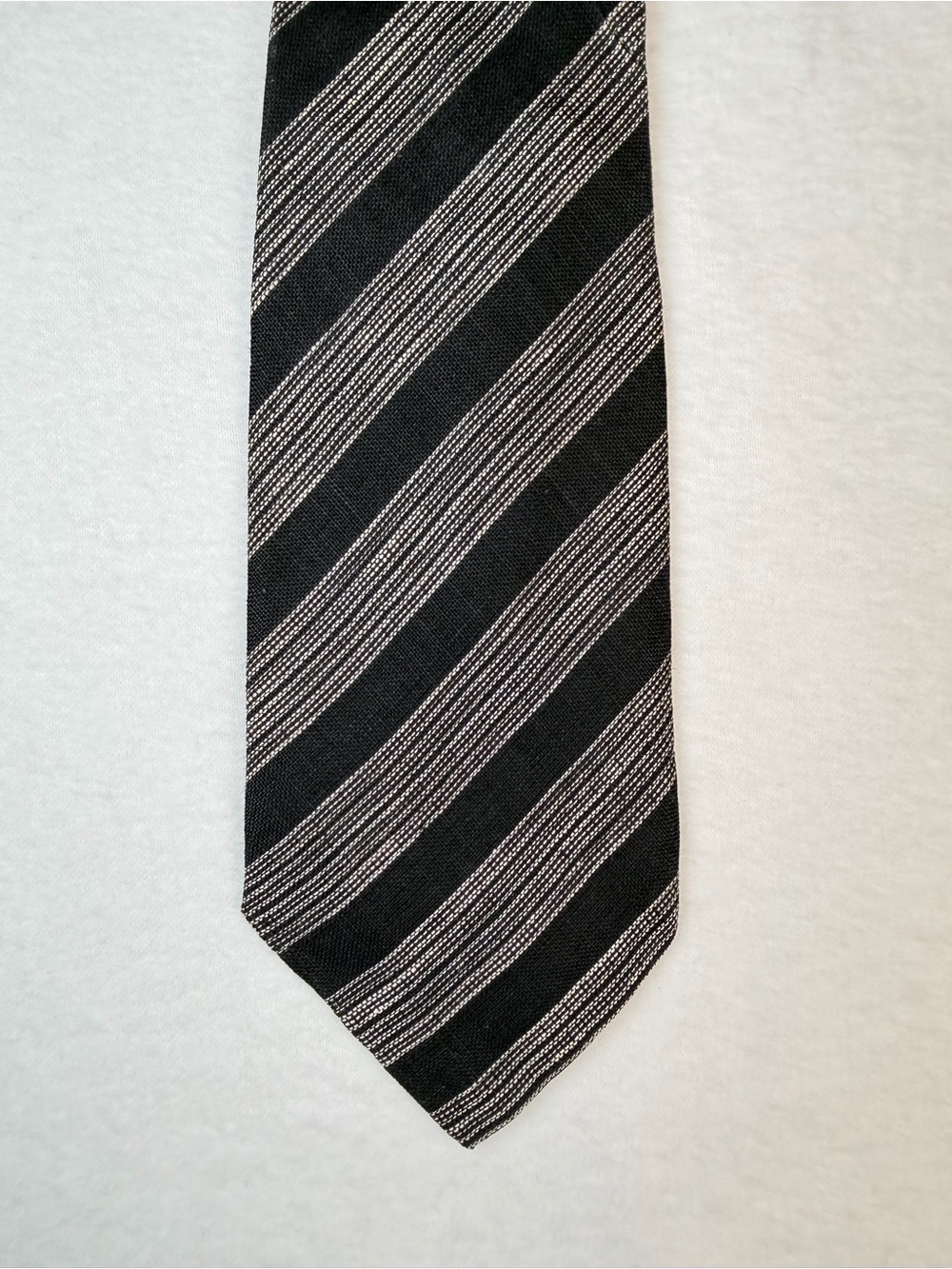 Ermenegildo Zegna 3” Black Tie with Silver-Gray Diagonal Stripes